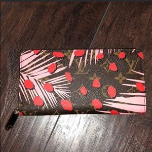 Louis Vuitton Zippy Wallet